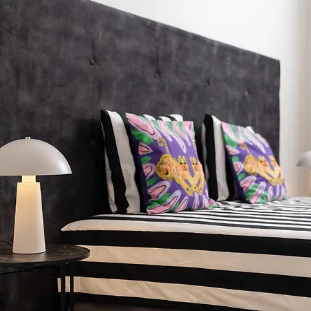 Bright & Sunny Stylish With 2bdr And 2bth Apartment *